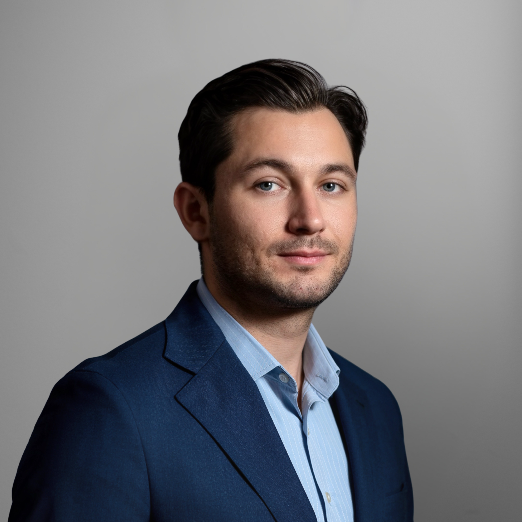 photo of lawyer Daniel Calcan